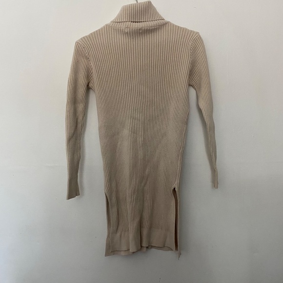 Nina Kaufmann Off White Ribbed Turtleneck Sweater Simple Chic Mini Dress - Picture 2 of 2
